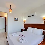 Naturella 4*