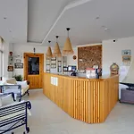 Naturella