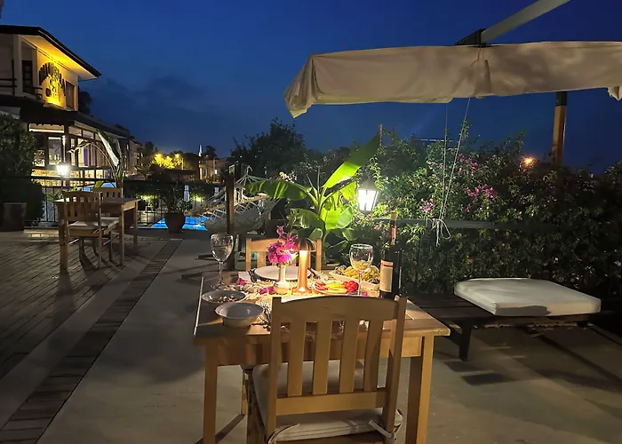 Lägenhetshotell Naturella 4*