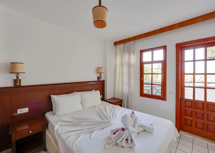 Lägenhetshotell Naturella 4*