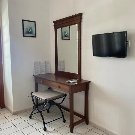 Aparthotel Naturella