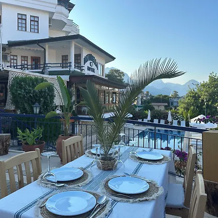 Naturella Apart Otel 4*