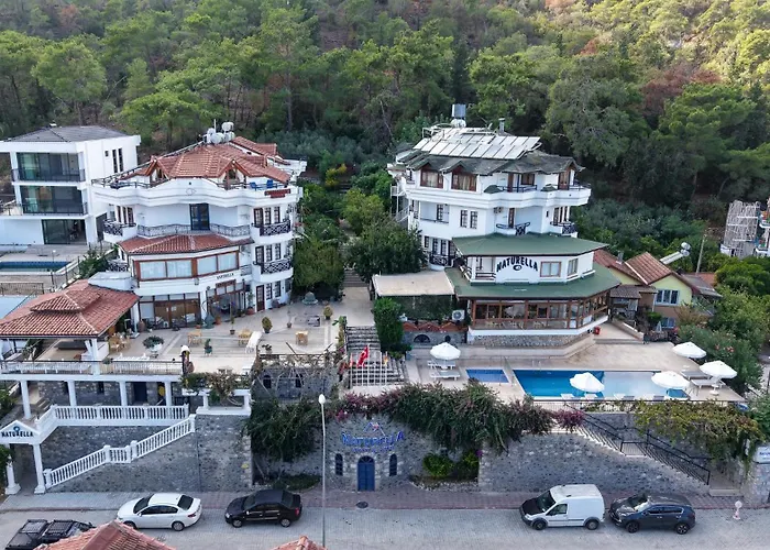 Naturella 4*