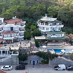 Naturella 4*