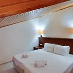 Naturella 4*