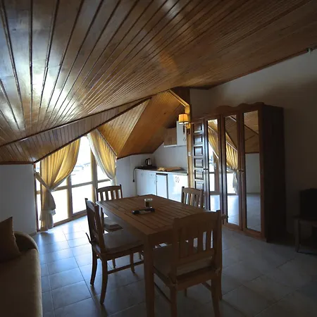 Apartahotel Naturella 4*