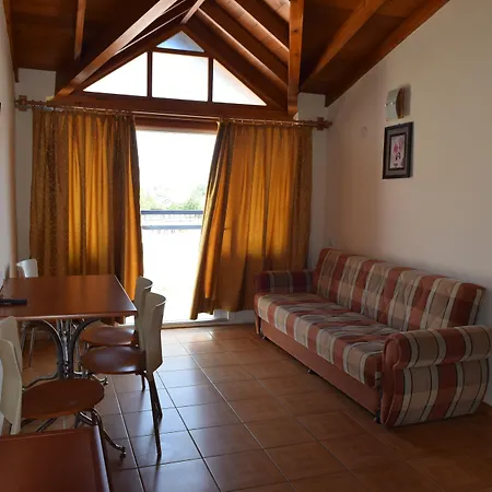 Naturella Aparthotel 4*