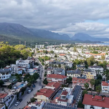 Naturella Ξενοδοχείο με διαμερίσματα 4*