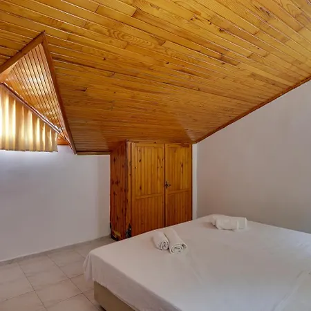 شقة فندقية Naturella 4*